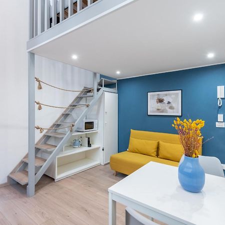 Isola - Studio Flat Милано Екстериор снимка